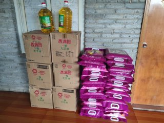 湖北博悅佳實業(yè)有限公司“九九重陽、濃濃敬老情”送溫暖活動